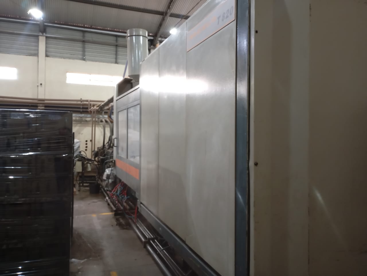 Injetora Sandretto 550